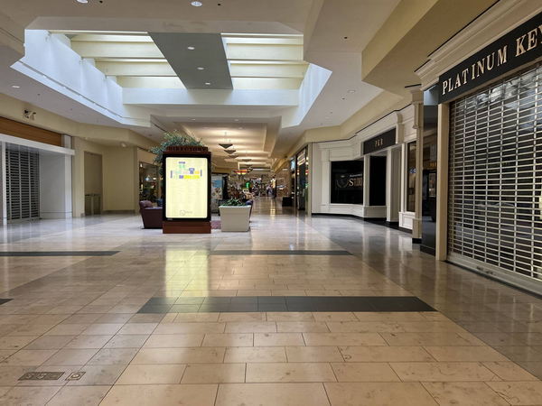 Lansing Mall - Aug 13 2022